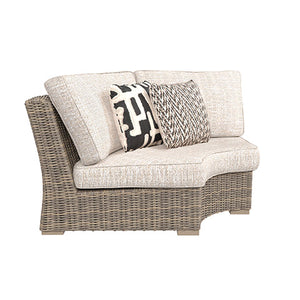 Beachcroft Curved Corner Chair w/Cushion